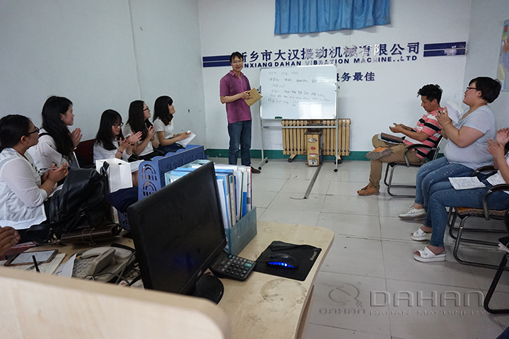 漢螺旋給料機(jī)實(shí)力雄厚，技術(shù)研發(fā)團(tuán)隊(duì)上百人